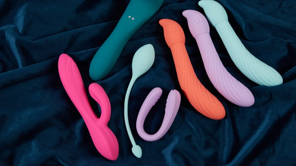 Clit-Sucking Vibrators: What Are They and How Do They Work?
