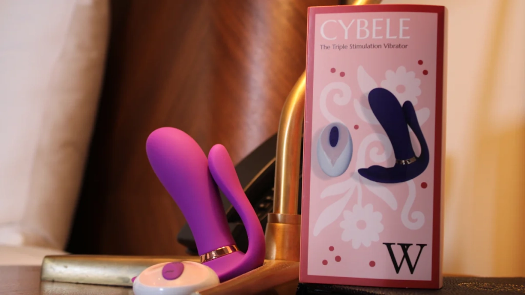 KissSelf Triple Stimulation Vibrator: Customer Insights